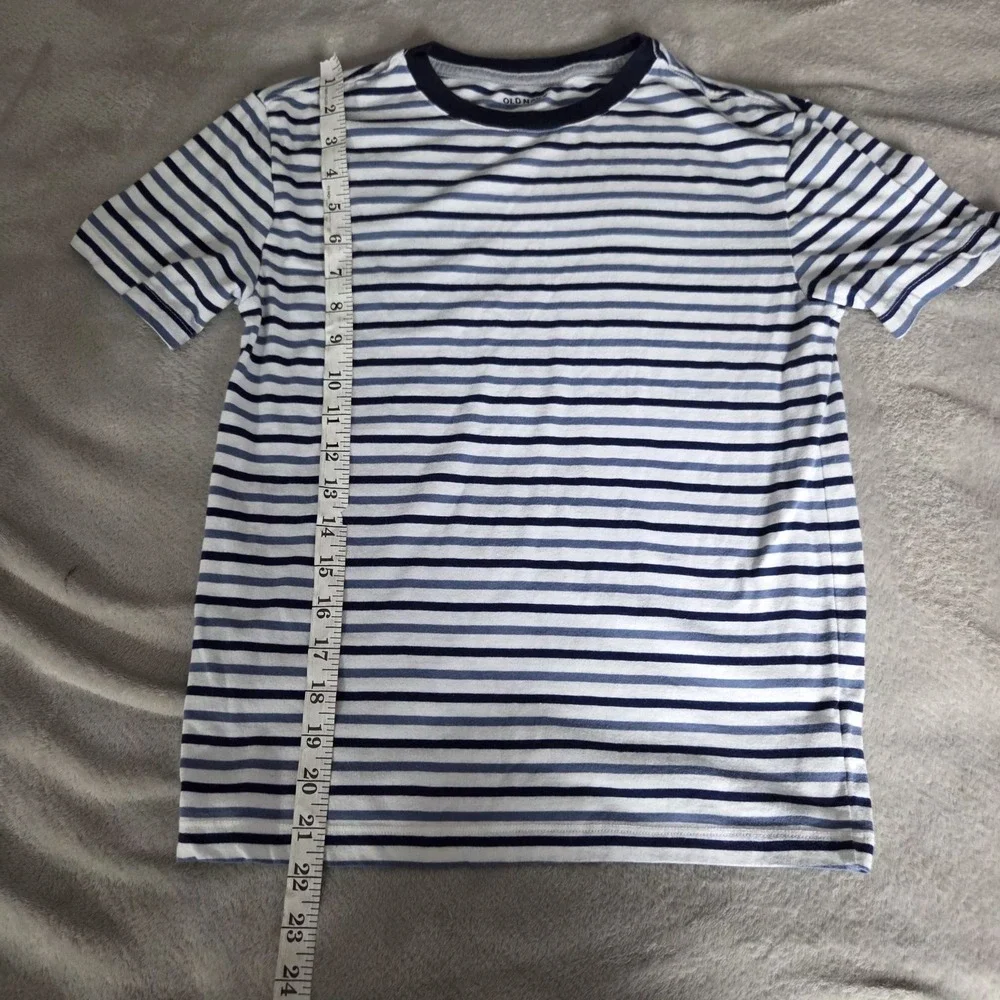 Old Navy Boys Size Large Short Sleeve  Crew Neck T Shirt Stripes Blue White
